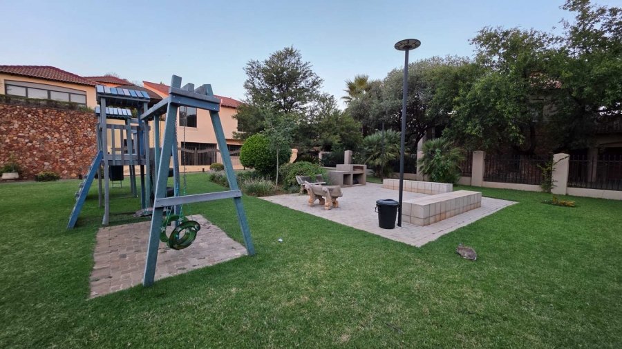 4 Bedroom Property for Sale in Melodie North West